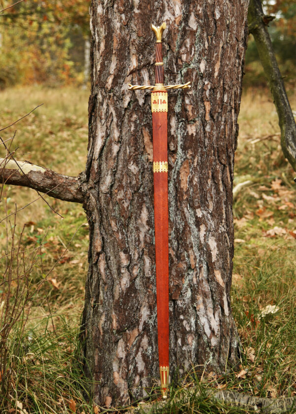 0116042100c_schwert_sword_geschwungener_griff_whriten_hilt_mittelalter_schwertscheide 'Writhen Hilt'-Schwert mit gewundenem Griff u. Scheide (Royal Armouries), 15. Jh