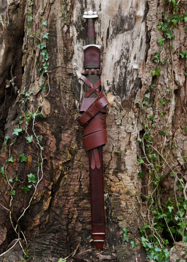 0116696604c_wikingerschwert_schwert_fruehes_godfred_damastklinge_mittelalter_sword-1 Frühes Wikingerschwert Godfred mit Scheide, Damastklinge