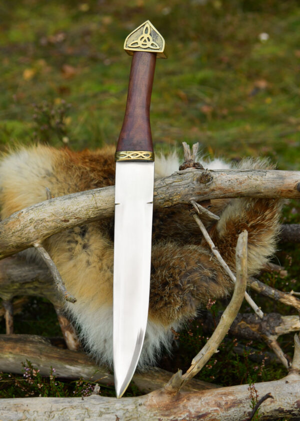 Wikinger-Sax mit brauner Lederscheide und Holzgriff