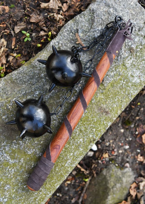 Morgenstern mit 2 Kugeln