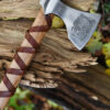 0416470500d_axt_stahl_typ_e_mittelalter Wikinger-Axt aus Stahl, gegossen, Typ E, mit Gravur und Lederwicklung