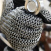 0501032601d_fingerhandschuhe_kettengeflecht_unbehandelt_handschuhe_mittelalter-1 Fingerhandschuhe mit Kettengeflecht, ID6mm, unbehandelt