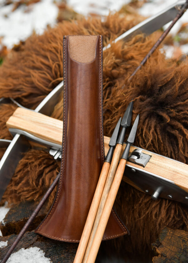 0616512100e_seitenkoecher_armbrustbolzen_koecher_leder_mittelalter Bočný tulec na šípky do kuše