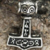 1404012024c_schmuck_anhaenger_mjoelnir_thorhammer_klein_silber Prívesok Mjölnir, malé Thorovo kladivo zo striebra