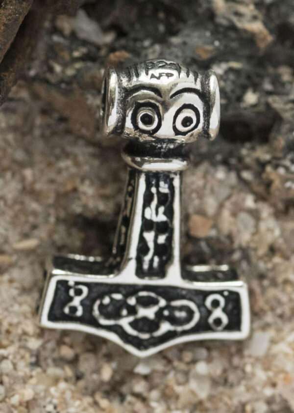 1404012024c_schmuck_anhaenger_mjoelnir_thorhammer_klein_silber Prívesok Mjölnir, malé Thorovo kladivo zo striebra