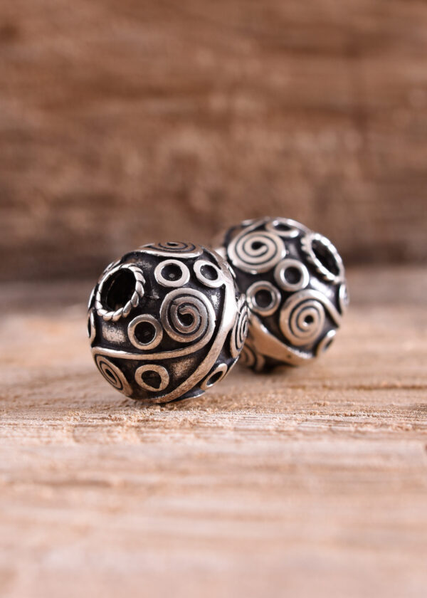 1404130107b_bartperle_lockenperle_wickinger_bead Keltische Bartperle und Lockenperle mit Spiralen aus Silber