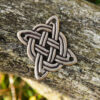 1416950150c_plaettchen_messing_keltischer_knoten_diy_mittelalter_lagerleben_ Plättchen aus Messing mit keltischem Knoten, Beschlag für DIY-Projekte (6 Stück)