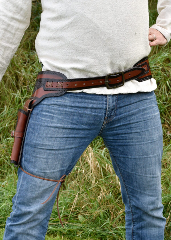 161600050c_western_revolver_guertel Western Revolver Gürtel mit einem Holster