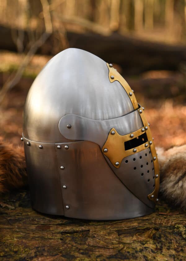 Topfhelm mit klappbarem Visier, 1,6 mm Stahl, poliert