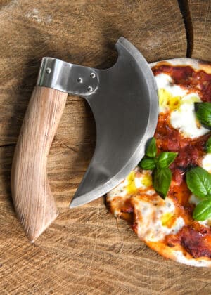 Pizza-Schneider Axt