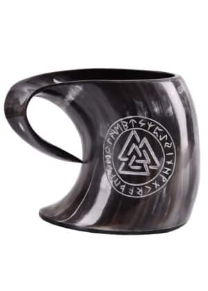 Korbeľ z rohoviny – Valknut