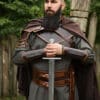 Leder Armschützer Arnulf mit Metalldetails, braun