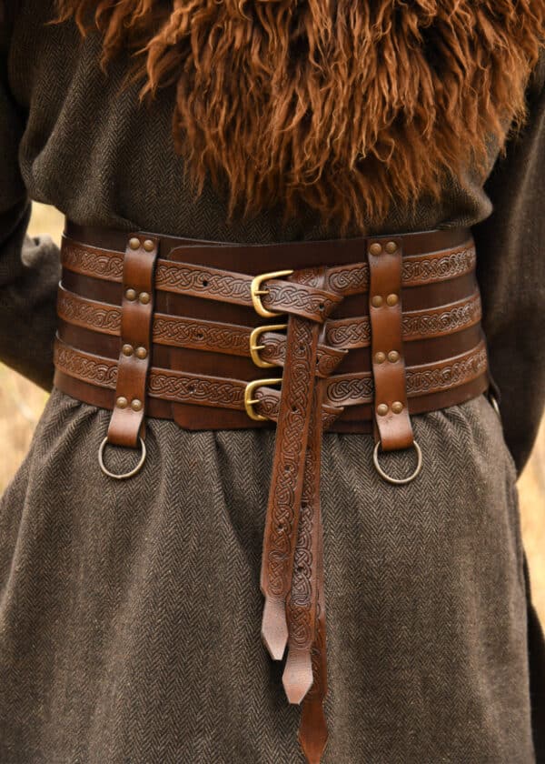 Vikingský kožený opasok s razbou, hnedý