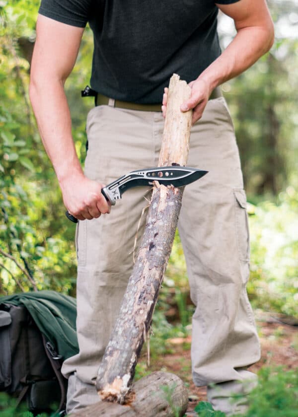 United M48 Tactical Kukri mit Scheide