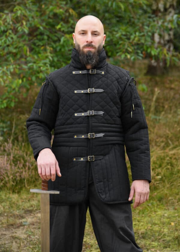 Langer Gambeson mit Schnallen und abnehmbaren Ärmeln, schwarz