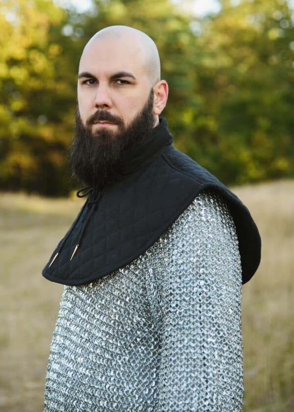 Polstrovaný golier