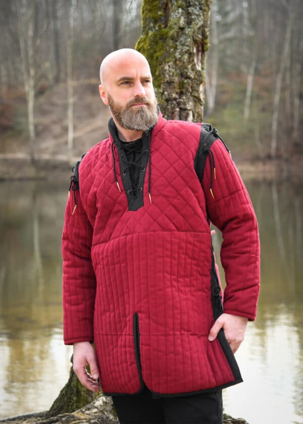 Gambeson mit abnehmbaren Ärmeln, weinrot - schwarz