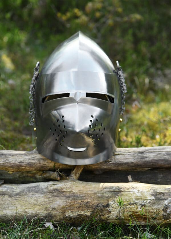 Hundsgugel, ca. 1390, 2 mm Stahl