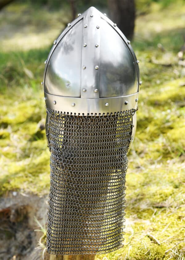 Nasalhelm mit Wangenklappen und Brünne, 2 mm Stahl