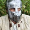 Hochmittelalter Spangenhelm mit Gesichtsplatte, 2 mm Stahl