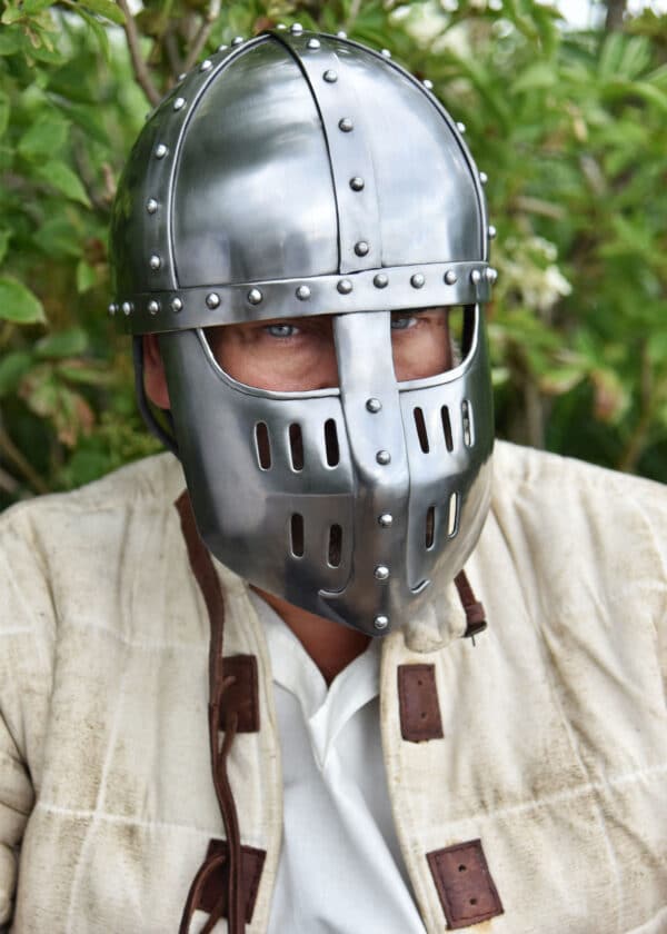 Hochmittelalter Spangenhelm mit Gesichtsplatte, 2 mm Stahl