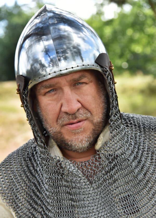 Beckenhaube mit Kettenbrünne aus Rundringen, 2 mm Stahl