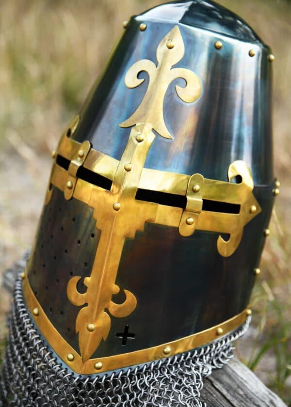 Topfhelm der Rieter von Kornburg, Nürnberg um 1375, 1,6 mm Stahl