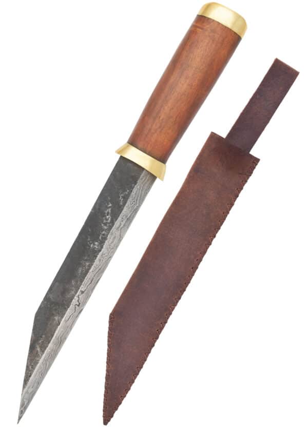 Kurzsax aus Damaststahl mit brauner Lederscheide